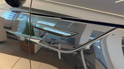 2024 (24) LAND ROVER RANGE ROVER SPORT 3.0 D300 Dynamic SE 5dr Auto 5187587