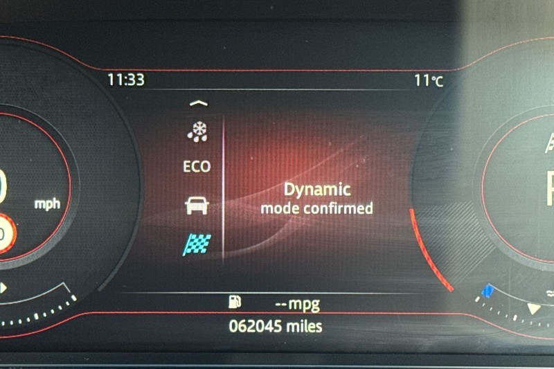 2019 (69) JAGUAR E-PACE 2.0d Chequered Flag Edition 5dr Auto 5513254