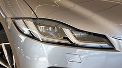 2023 (23) JAGUAR F-PACE 2.0 D200 R-Dynamic SE Black 5dr Auto AWD 5195937