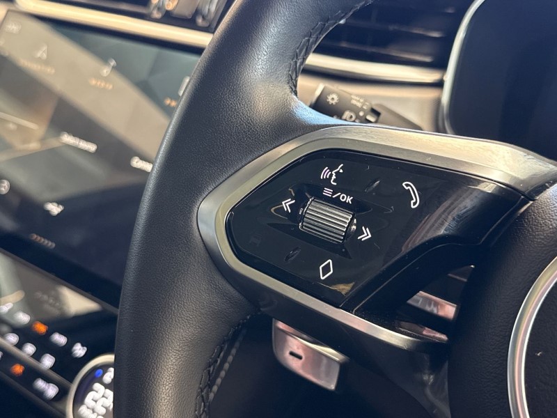 2023 (23) JAGUAR F-PACE 2.0 D200 R-Dynamic SE Black 5dr Auto AWD 5195948