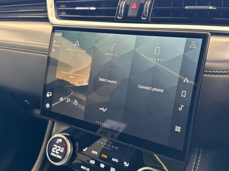 2023 (23) JAGUAR F-PACE 2.0 D200 R-Dynamic SE Black 5dr Auto AWD 5195950