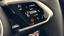 2023 (23) JAGUAR F-PACE 2.0 D200 R-Dynamic SE Black 5dr Auto AWD 5195947