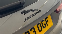 2023 (23) JAGUAR F-PACE 2.0 D200 R-Dynamic SE Black 5dr Auto AWD 5195965