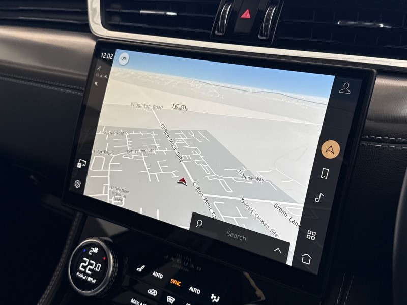 2023 (23) JAGUAR F-PACE 2.0 D200 R-Dynamic SE Black 5dr Auto AWD 5195931