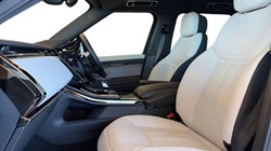 2025 (25) LAND ROVER RANGE ROVER SPORT 3.0 D250 Edition 5dr Auto 5191667