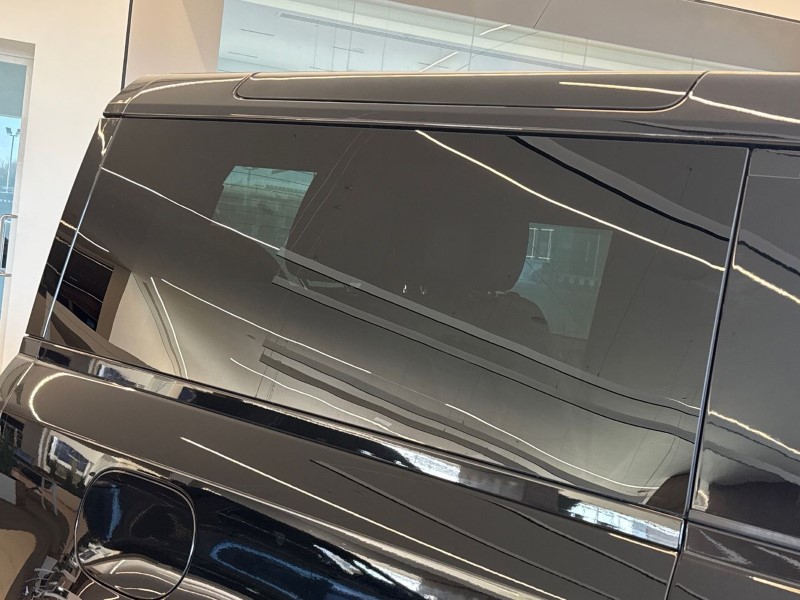 2023 (73) LAND ROVER DEFENDER 2.0 P300 X-Dynamic SE 90 3dr Auto 5189962