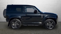 2023 (73) LAND ROVER DEFENDER 2.0 P300 X-Dynamic SE 90 3dr Auto 5189917