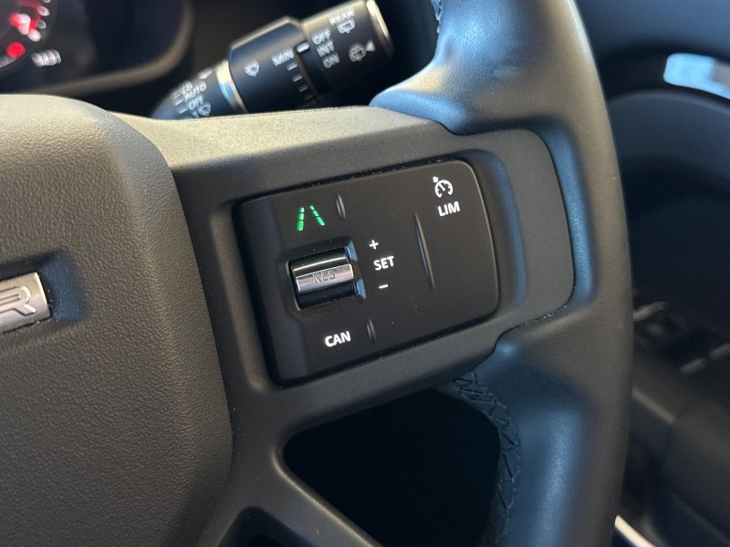 2023 (73) LAND ROVER DEFENDER 2.0 P300 X-Dynamic SE 90 3dr Auto 5189941