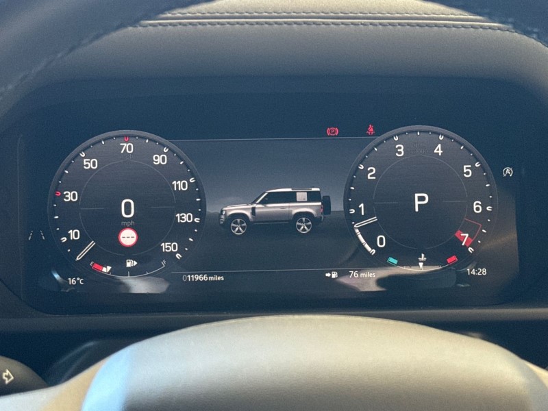 2023 (73) LAND ROVER DEFENDER 2.0 P300 X-Dynamic SE 90 3dr Auto 5189928