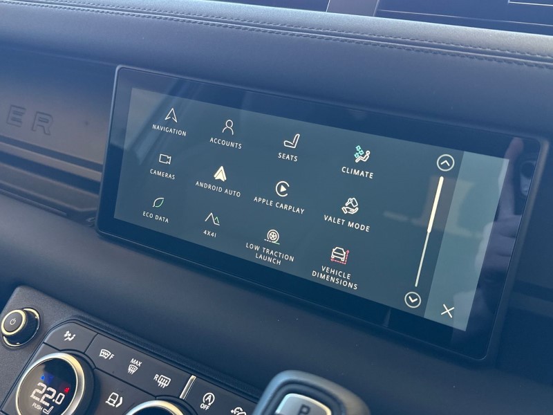 2023 (73) LAND ROVER DEFENDER 2.0 P300 X-Dynamic SE 90 3dr Auto 5189944