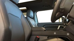 2023 (73) LAND ROVER DEFENDER 2.0 P300 X-Dynamic SE 90 3dr Auto 5189938