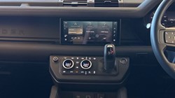 2023 (73) LAND ROVER DEFENDER 2.0 P300 X-Dynamic SE 90 3dr Auto 5189926