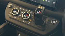 2023 (23) LAND ROVER DEFENDER 3.0 D300 X-Dynamic HSE 110 5dr Auto 5201670