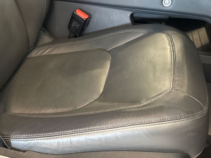 2023 (23) LAND ROVER DEFENDER 3.0 D300 X-Dynamic HSE 110 5dr Auto 5201682