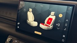 2023 (23) LAND ROVER DEFENDER 3.0 D300 X-Dynamic HSE 110 5dr Auto 5201691