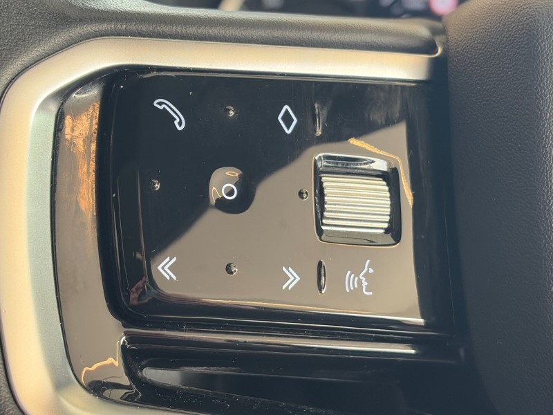 2022 (72) LAND ROVER RANGE ROVER EVOQUE 2.0 D200 Evoque Edition 5dr Auto 5208278