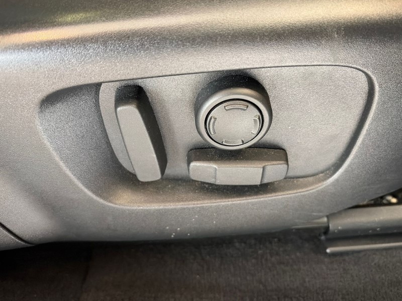 2022 (72) LAND ROVER RANGE ROVER EVOQUE 2.0 D200 Evoque Edition 5dr Auto 5208274