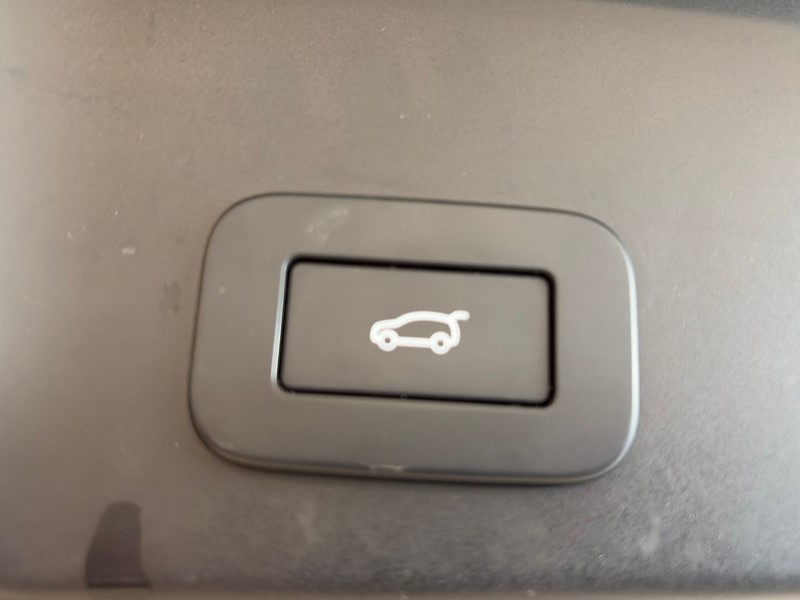 2022 (72) LAND ROVER RANGE ROVER EVOQUE 2.0 D200 Evoque Edition 5dr Auto 5208293