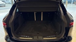 2023 (23) JAGUAR F-PACE 2.0 D200 R-Dynamic SE 5dr Auto AWD 5247355