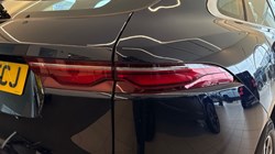 2023 (23) JAGUAR F-PACE 2.0 D200 R-Dynamic SE 5dr Auto AWD 5247392