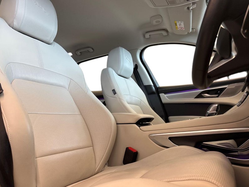 2023 (23) JAGUAR F-PACE 2.0 D200 R-Dynamic SE 5dr Auto AWD 5247370