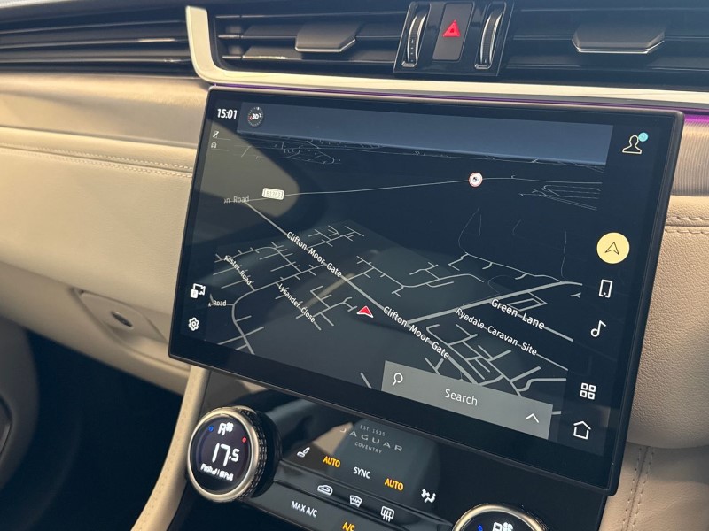 2023 (23) JAGUAR F-PACE 2.0 D200 R-Dynamic SE 5dr Auto AWD 5247356