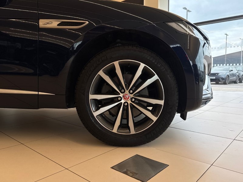 2023 (23) JAGUAR F-PACE 2.0 D200 R-Dynamic SE 5dr Auto AWD 5247353
