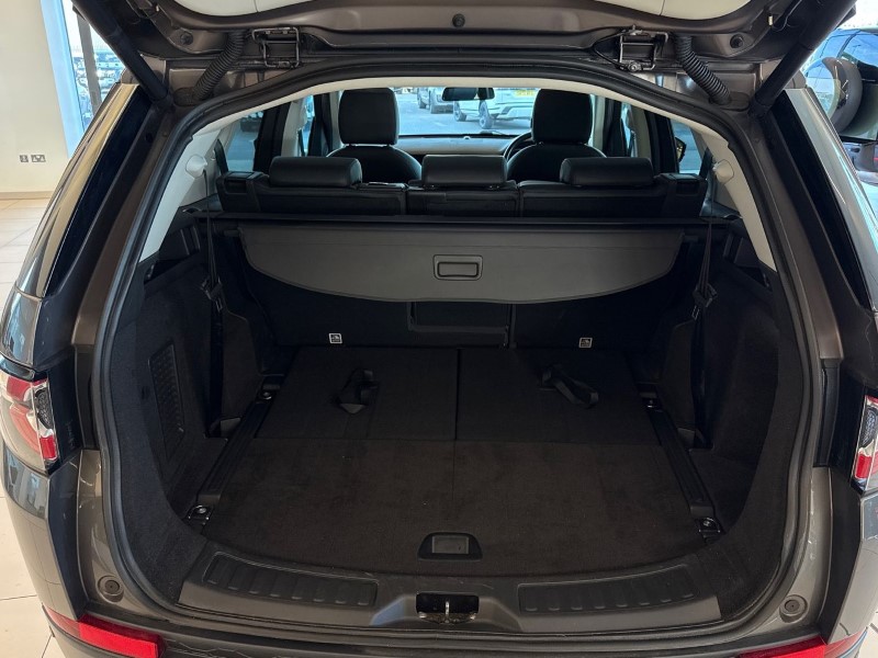 2018 (18) LAND ROVER DISCOVERY SPORT 2.0 TD4 180 SE Tech 5dr Auto 5196093