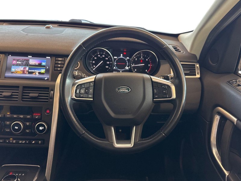 2018 (18) LAND ROVER DISCOVERY SPORT 2.0 TD4 180 SE Tech 5dr Auto 5196098