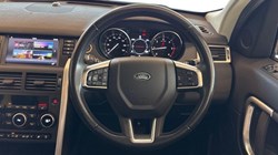 2018 (18) LAND ROVER DISCOVERY SPORT 2.0 TD4 180 SE Tech 5dr Auto 5196098