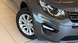 2018 (18) LAND ROVER DISCOVERY SPORT 2.0 TD4 180 SE Tech 5dr Auto 5196122