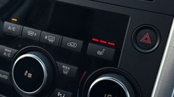 2018 (18) LAND ROVER DISCOVERY SPORT 2.0 TD4 180 SE Tech 5dr Auto 5196117