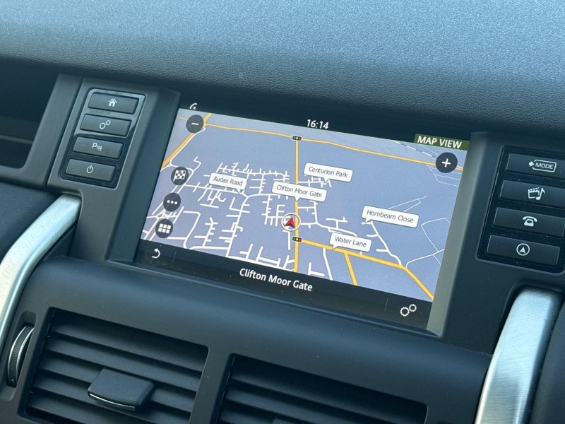 2018 (18) LAND ROVER DISCOVERY SPORT 2.0 TD4 180 SE Tech 5dr Auto 5196094