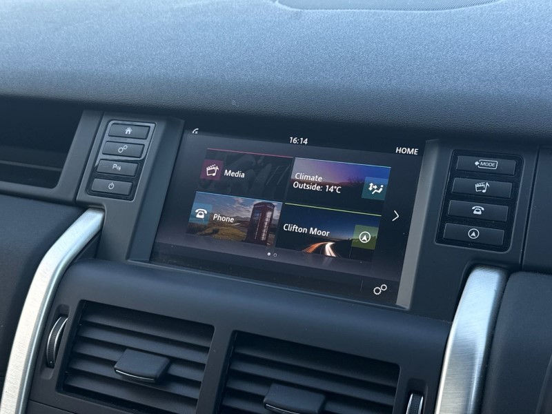 2018 (18) LAND ROVER DISCOVERY SPORT 2.0 TD4 180 SE Tech 5dr Auto 5196113