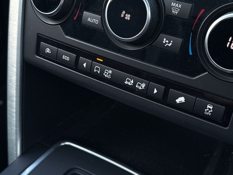 2018 (18) LAND ROVER DISCOVERY SPORT 2.0 TD4 180 SE Tech 5dr Auto 5196116