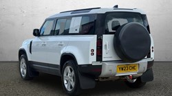 2023 (23) LAND ROVER DEFENDER 3.0 D250 SE 110 5dr Auto 5221343