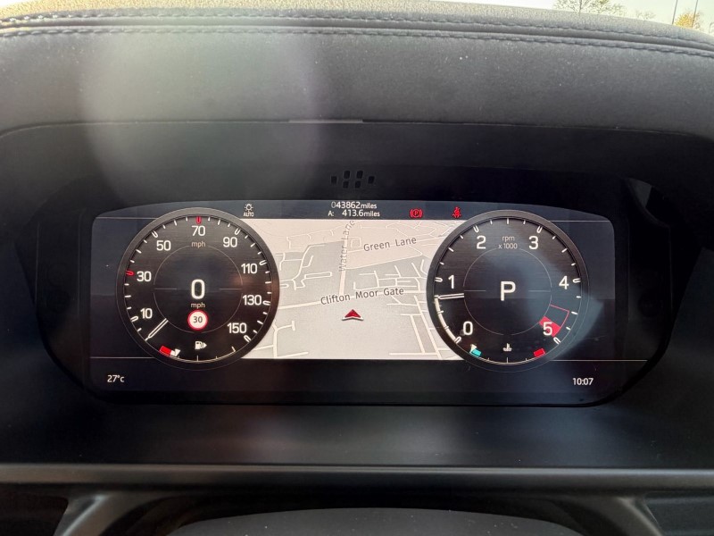 2023 (23) LAND ROVER DEFENDER 3.0 D250 SE 110 5dr Auto 5263775