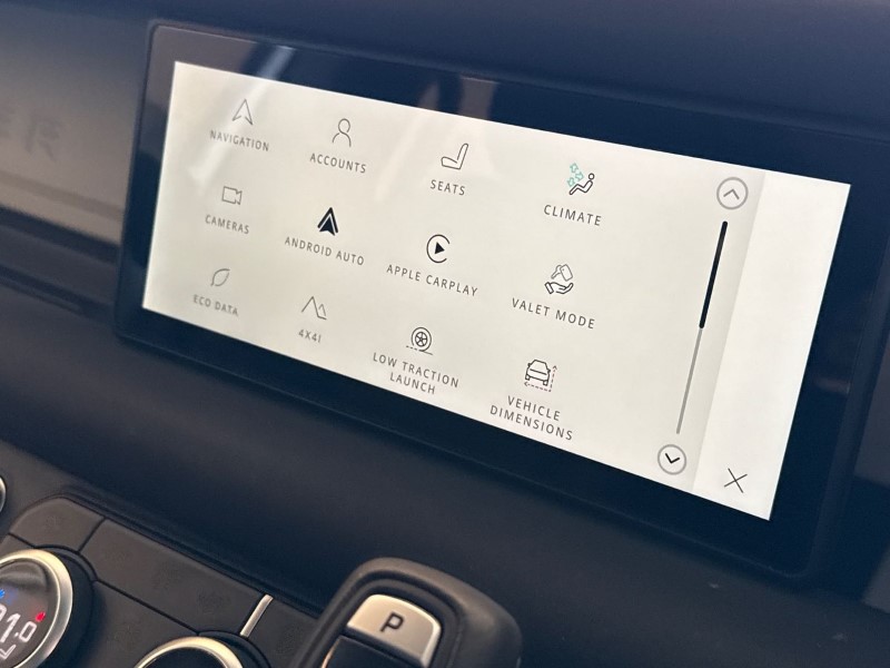 2023 (23) LAND ROVER DEFENDER 3.0 D250 SE 110 5dr Auto 5221372