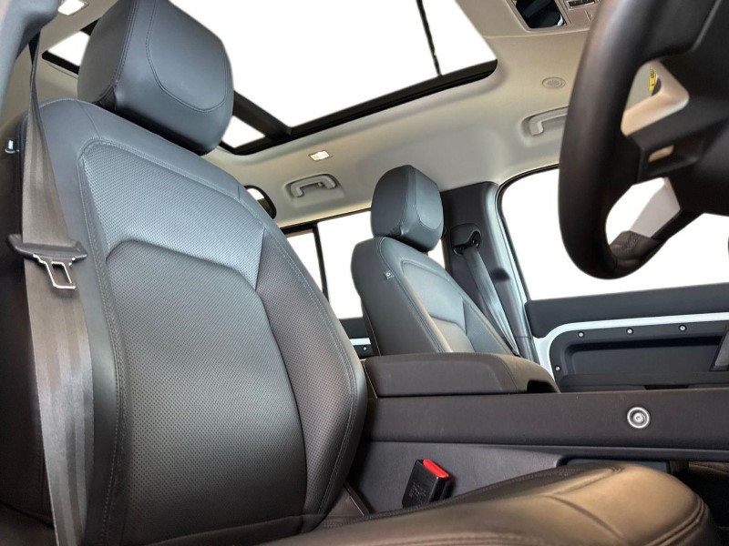 2023 (23) LAND ROVER DEFENDER 3.0 D250 SE 110 5dr Auto 5221367