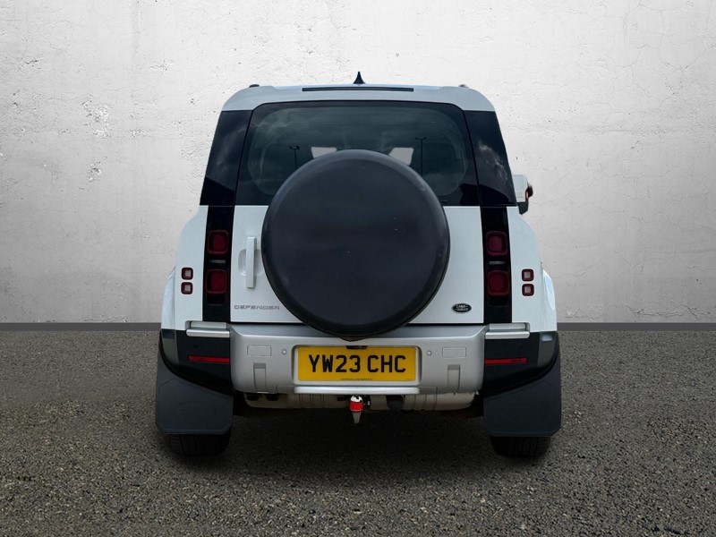2023 (23) LAND ROVER DEFENDER 3.0 D250 SE 110 5dr Auto 5221347