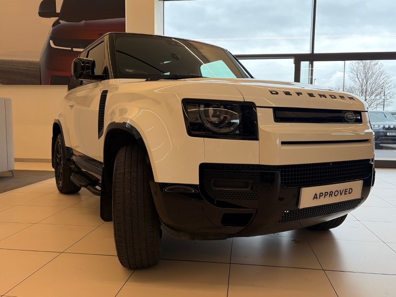 2024 (74) LAND ROVER DEFENDER 3.0 D250 X-Dynamic SE 90 3dr Auto 5412800