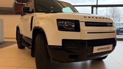 2024 (74) LAND ROVER DEFENDER 3.0 D250 X-Dynamic SE 90 3dr Auto 5412800