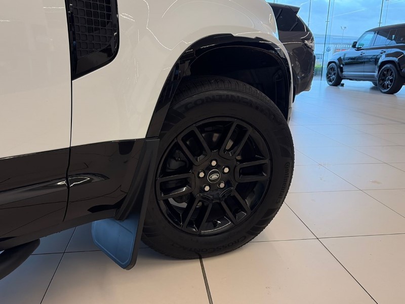 2024 (74) LAND ROVER DEFENDER 3.0 D250 X-Dynamic SE 90 3dr Auto 5412793