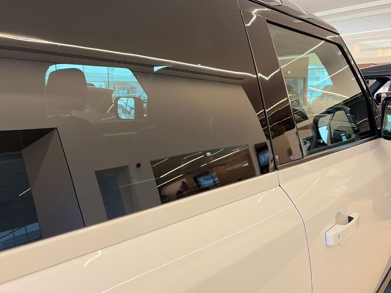 2024 (74) LAND ROVER DEFENDER 3.0 D250 X-Dynamic SE 90 3dr Auto 5247946