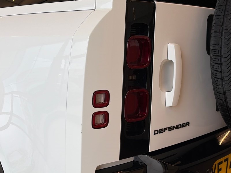 2024 (74) LAND ROVER DEFENDER 3.0 D250 X-Dynamic SE 90 3dr Auto 5247914