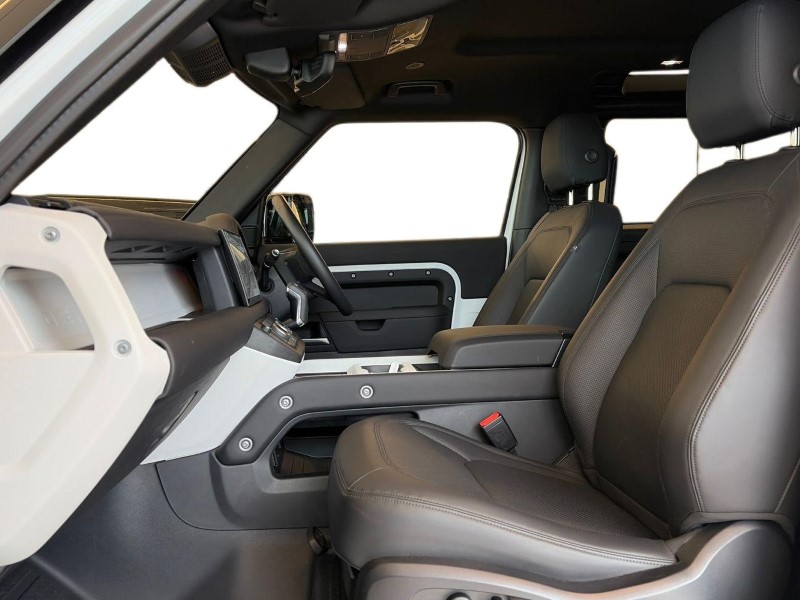 2024 (74) LAND ROVER DEFENDER 3.0 D250 X-Dynamic SE 90 3dr Auto 5247898