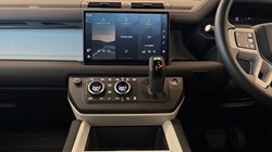 2024 (74) LAND ROVER DEFENDER 3.0 D250 X-Dynamic SE 90 3dr Auto 5247909