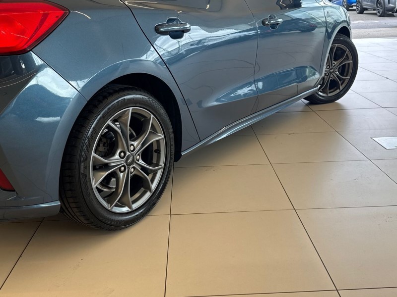 2021 (21) FORD FOCUS 1.5 EcoBlue 120 ST-Line Edition 5dr 5216659