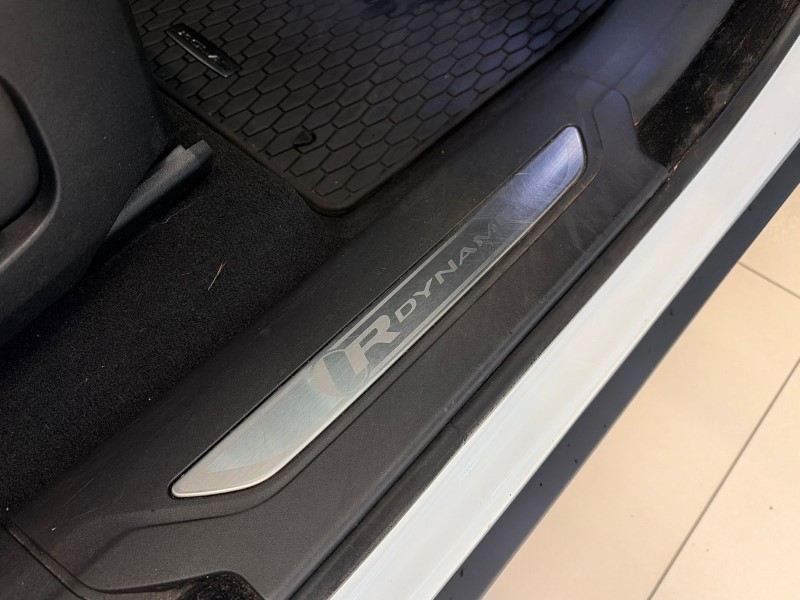 2021 (21) JAGUAR F-PACE 2.0 D165 R-Dynamic S 5dr Auto AWD 5184462