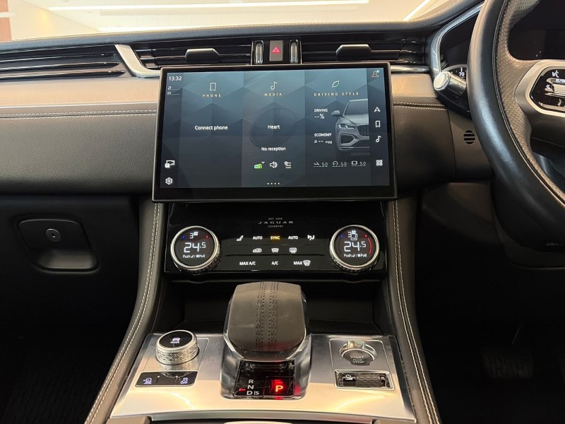 2021 (21) JAGUAR F-PACE 2.0 D165 R-Dynamic S 5dr Auto AWD 5184436
